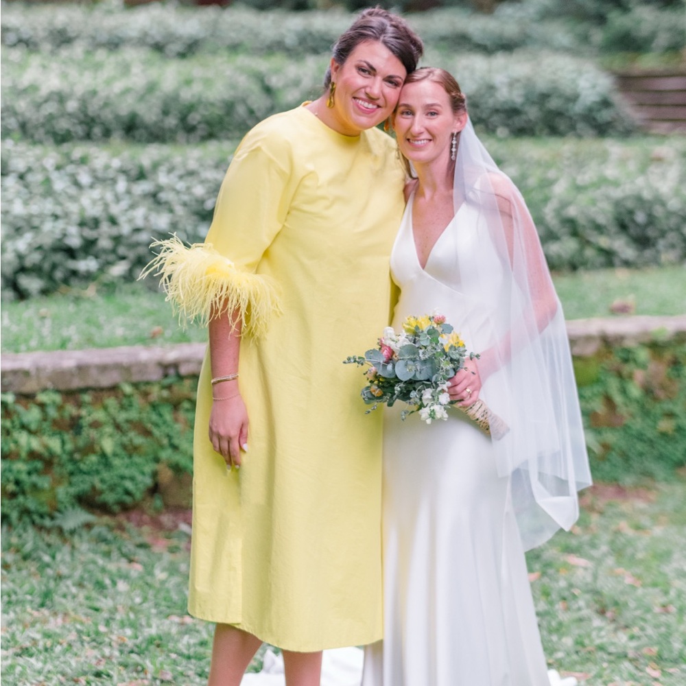Tuckernuck Citron Feather Jamie Formal Party Midi Dress in Yellow Size XXXL - Picture 2 of 3